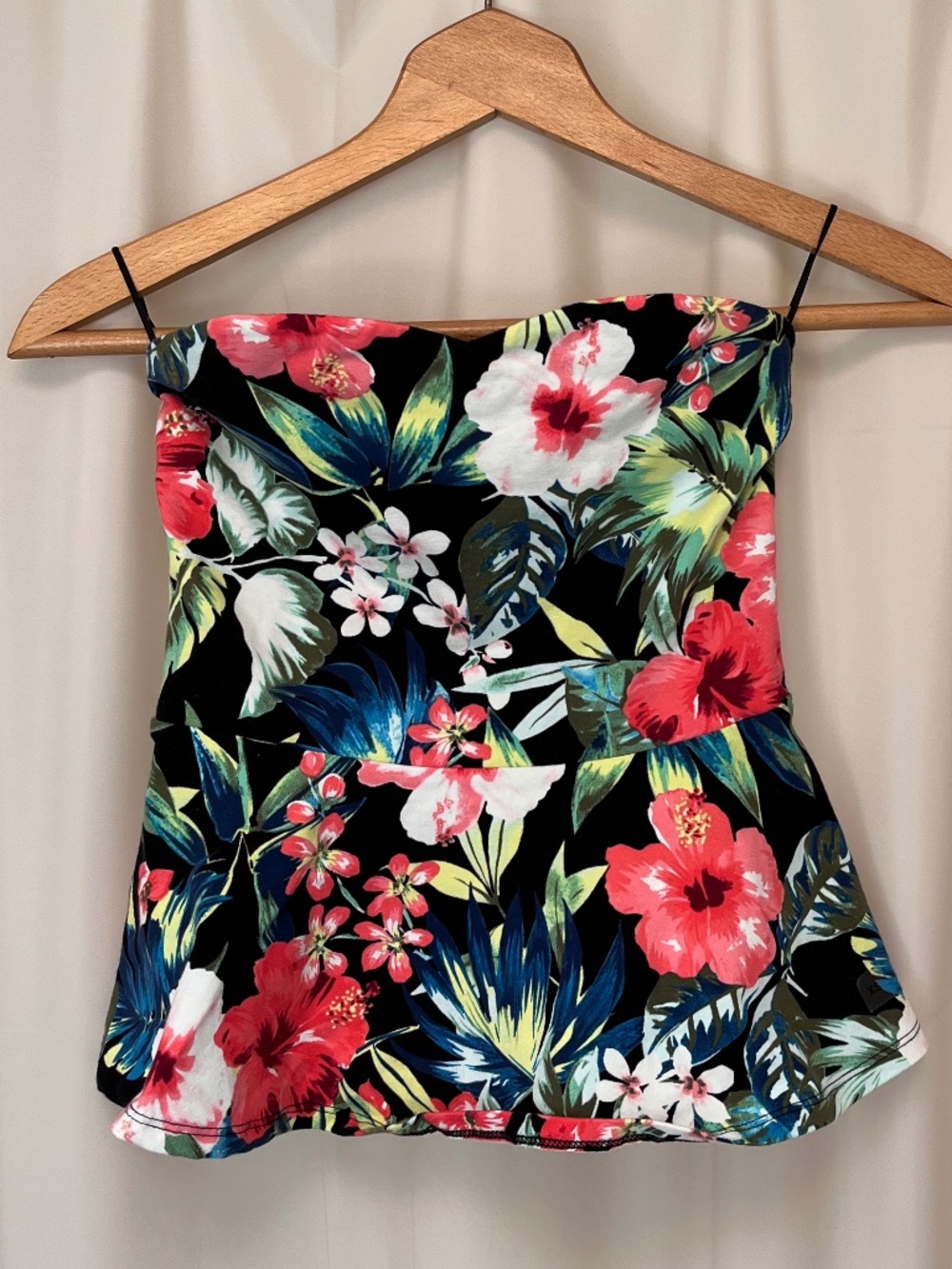 express black floral peplum tube top nwot